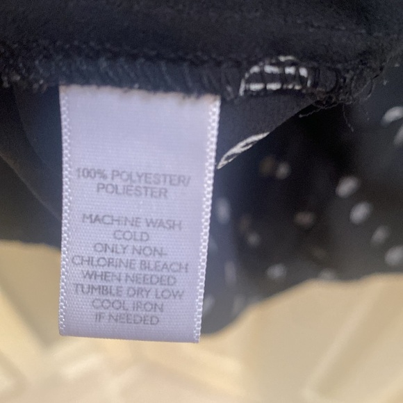 Loft black top in mint condition - Picture 5 of 5